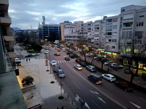 Rent, apartment, 50m², Stara Varoš, Podgorica - image 6