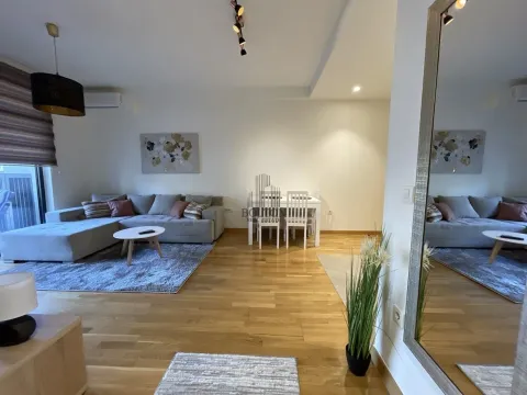 Rent, two bedroom apartment, 55m², Savski Venac, Beograd - image 6