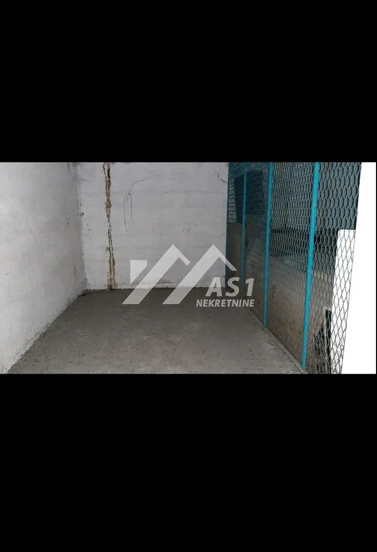 Sale, parking/garage, 15m², Sajam, Novi Sad Sve Podlokacije