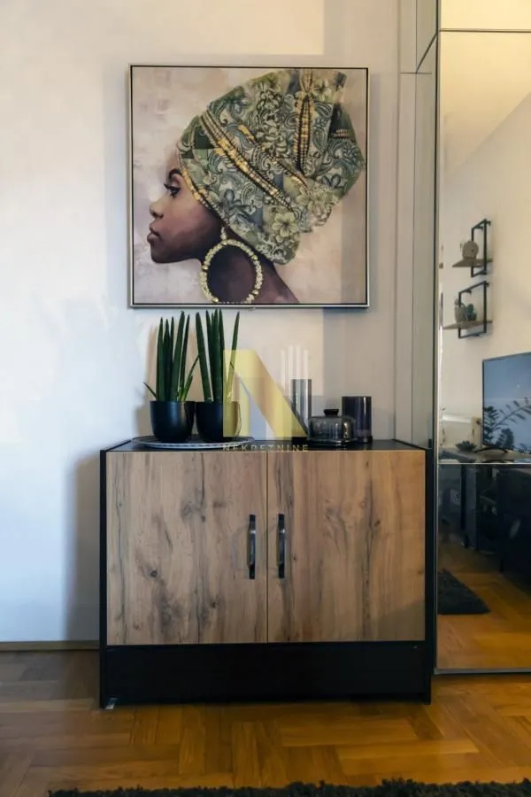 Izdavanje, dvosoban stan, 47m², Bulevar Oslobodjenja, Novi Sad Sve Podlokacije