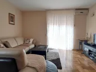 Izdavanje, jednosoban stan, 68m², Zagorič, Podgorica - image 1