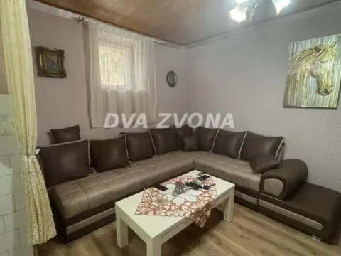 Prodaja, kuća, 221m², Žitište, Zrenjanin - image 10