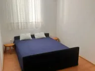 Izdavanje, kuća, 170m², Stari Aerodrom, Podgorica - image 4