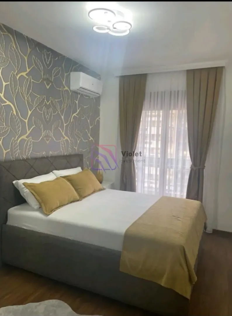 Izdavanje, dvosoban stan, 69m², Master Kvart, Podgorica
