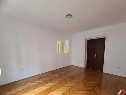 Rent, office space, 60m², Centar, Novi Sad - image 2