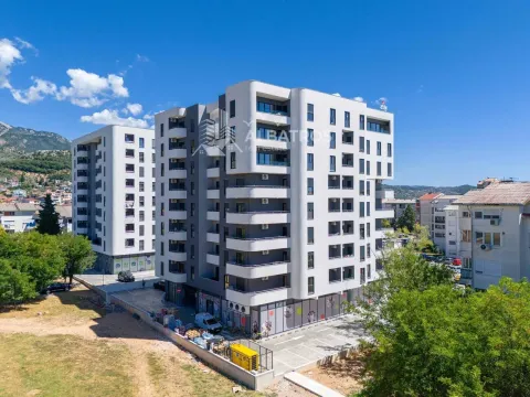 Prodaja, jednosoban stan, 65m², Bar, Crna Gora - image 18
