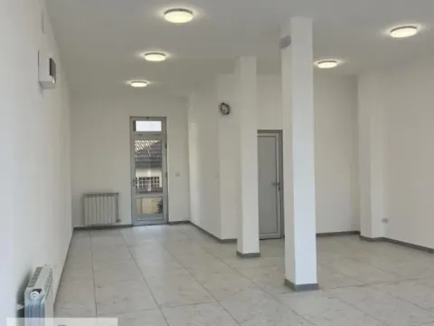 Prodaja, poslovni prostor, 58m², Obrenovac, Beograd - image 4