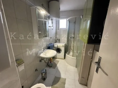 Prodaja, trosoban stan, 63m², Kalenić Pijaca, Vračar Sve Podlokacije - image 9