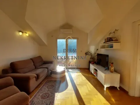 Prodaja, dvosoban stan, 62m², Dobrota, Kotor - image 3