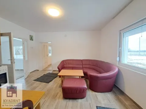 Izdavanje, kuća, 40m², Trstenica, Obrenovac - image 1