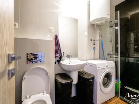 Sale, two bedroom apartment, 68m², Kostanjica, Kotor - image 20