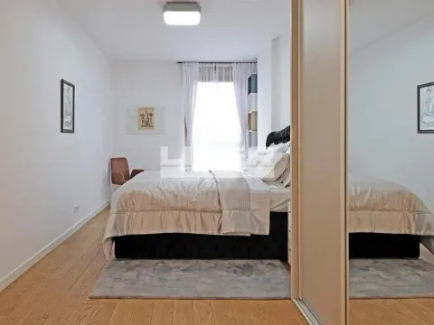 Izdavanje, trosoban stan, 88m², Savski Venac, Beograd - image 16