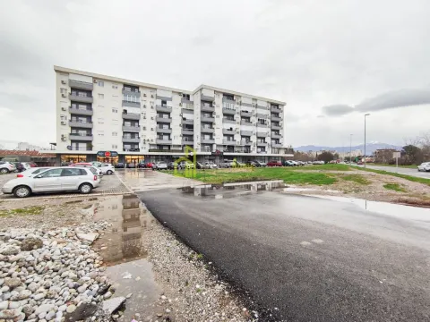 Izdavanje, poslovni prostor, 66m2, Zabjelo, Podgorica Izdavanje, poslovni prostor, 66m2, Zabjelo, Podgorica