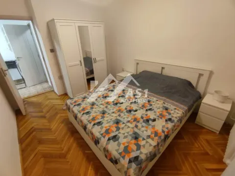 Izdavanje, dvosoban stan, 50m², Bulevar Oslobodjenja, Novi Sad Sve Podlokacije - image 5