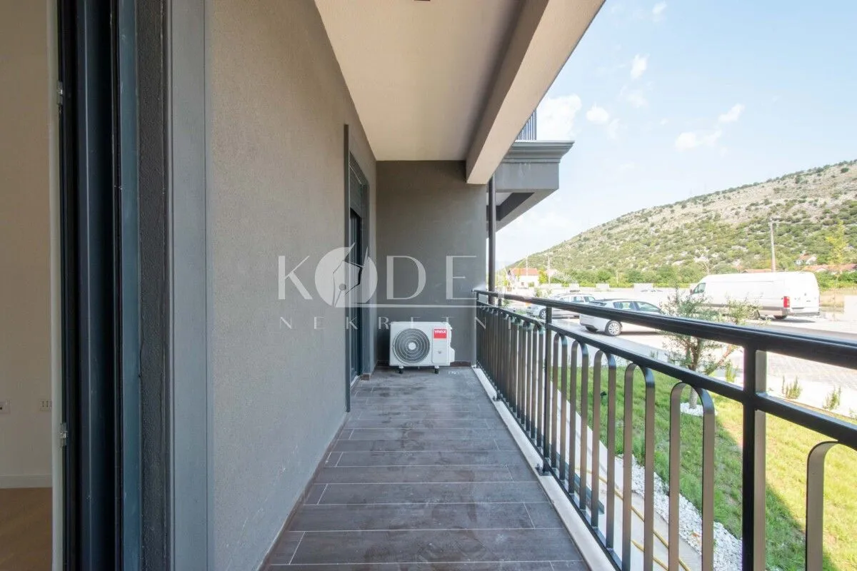 Rent, one bedroom apartment, 37m², Tološi, Podgorica