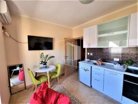 Rent, apartment, 35m², Momišići, Podgorica - image 3
