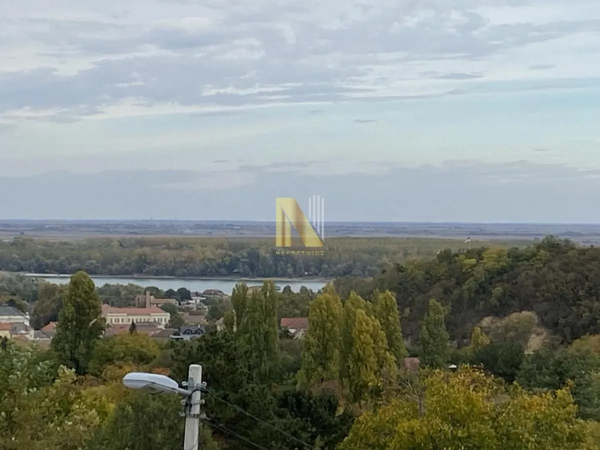 Prodaja, kuća, 327m², Sremski Karlovci, Novi Sad