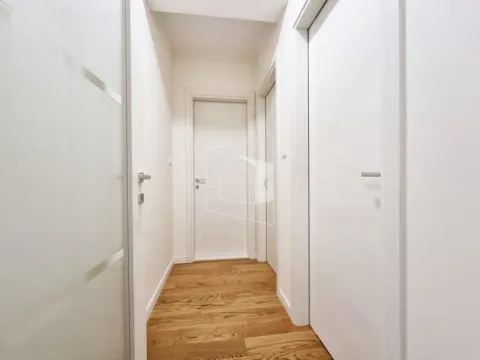 Rent, apartment, 68m², Central Point, Podgorica - image 16