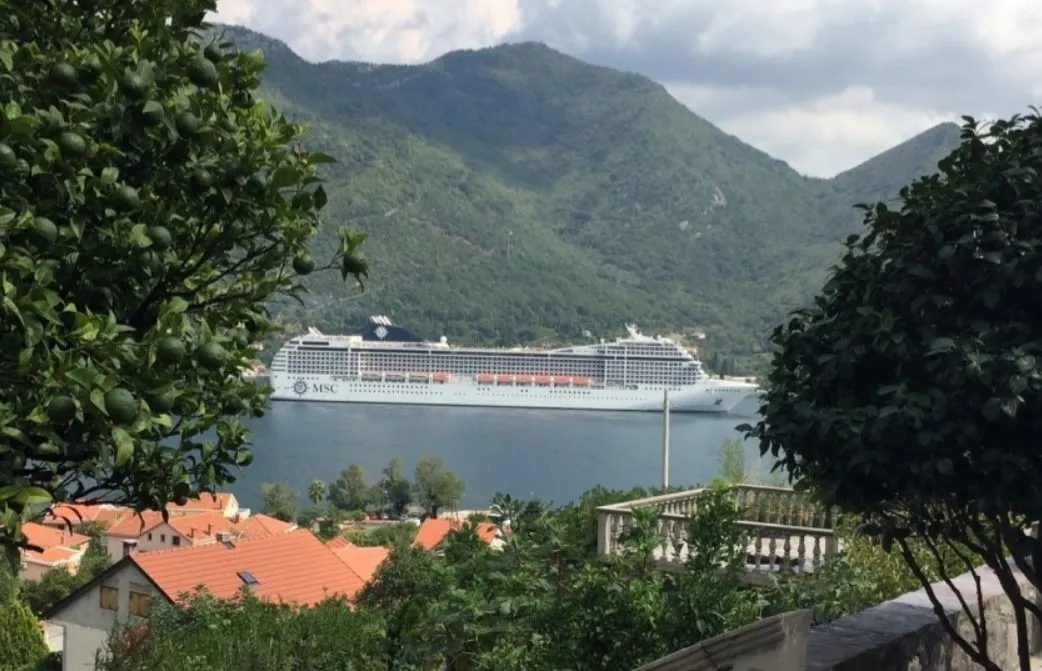Prodaja, kuća, 163m², Kamenari, Herceg Novi