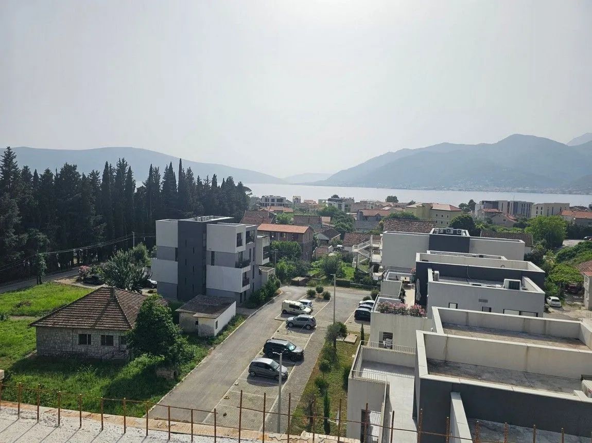 Prodaja, dvosoban stan, 52m², Seljanovo, Tivat