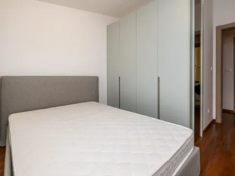 Izdavanje, četvorosoban stan, 127m², Master Kvart, Podgorica - image 5