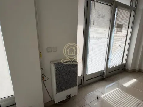 Prodaja, poslovni prostor, 31m², Vašarište, Kragujevac - image 12