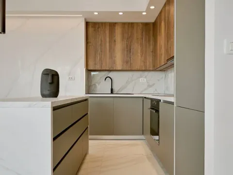 Sale, two bedroom apartment, 90m², Rafailovići, Budva - image 10