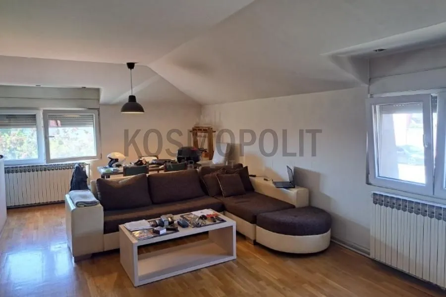 Prodaja, kuća, 130m², Mali Mokri Lug, Zvezdara Sve Podlokacije