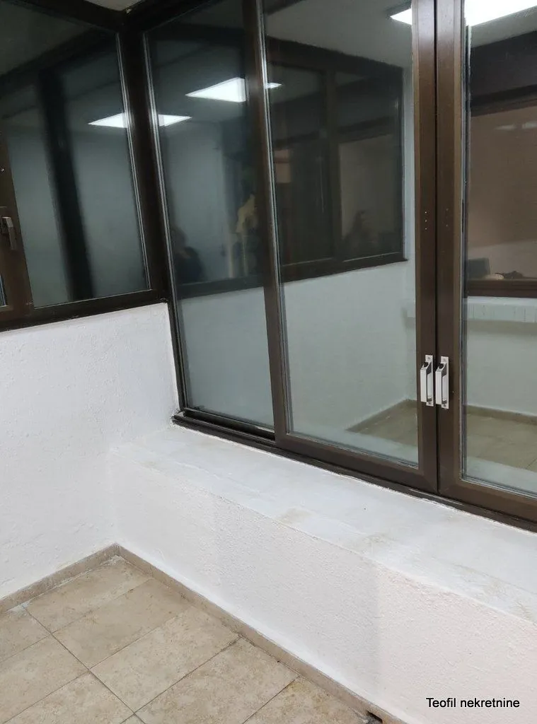 Rent, office space, 63m², Voždovac Sve Podlokacije, Beograd