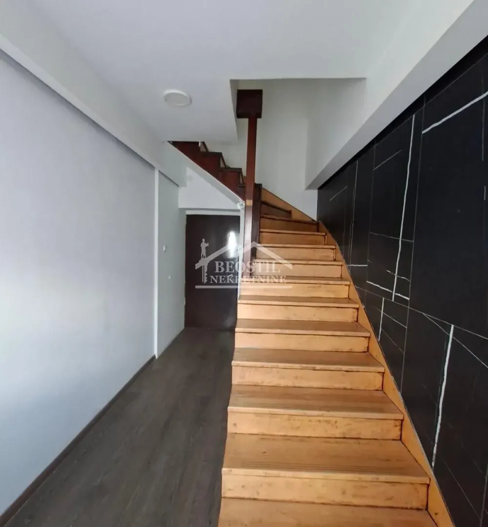 Rent, office space, 85m², Stari Grad, Beograd
