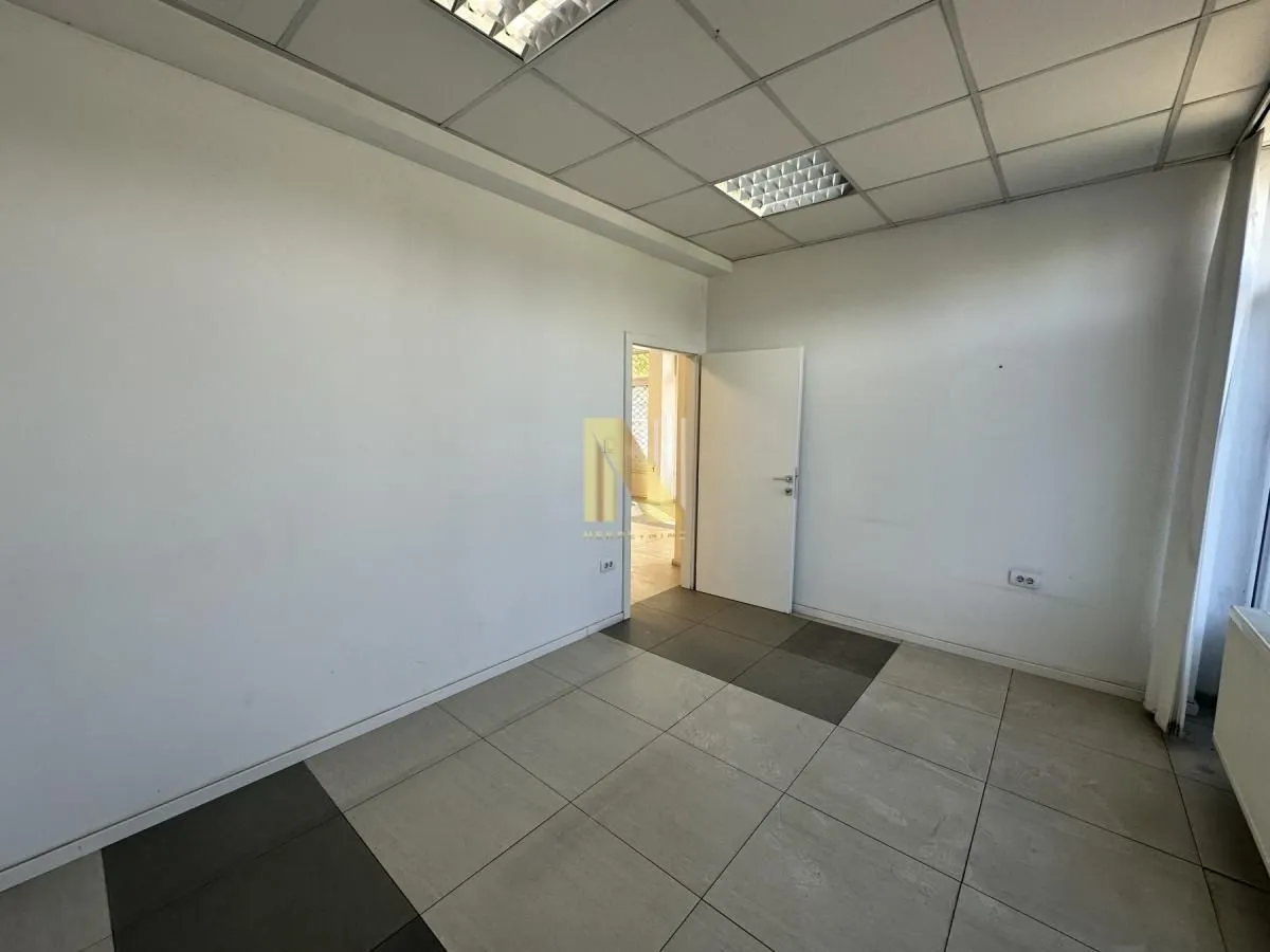 Rent, office space, 191m², Bulevar Evrope, Novi Sad Sve Podlokacije