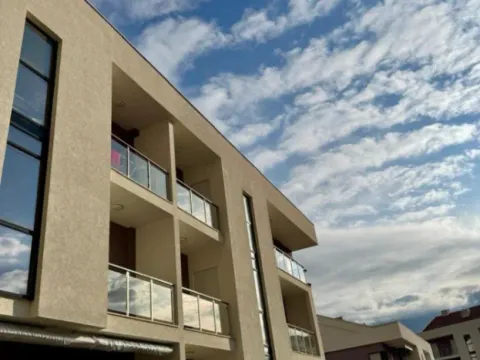 Izdavanje, garsonjera, 31m², Kava, Tivat - image 2