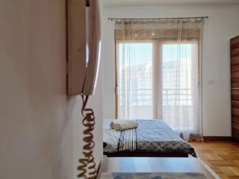 Izdavanje, stan, 34m², City Kvart, Podgorica - image 8