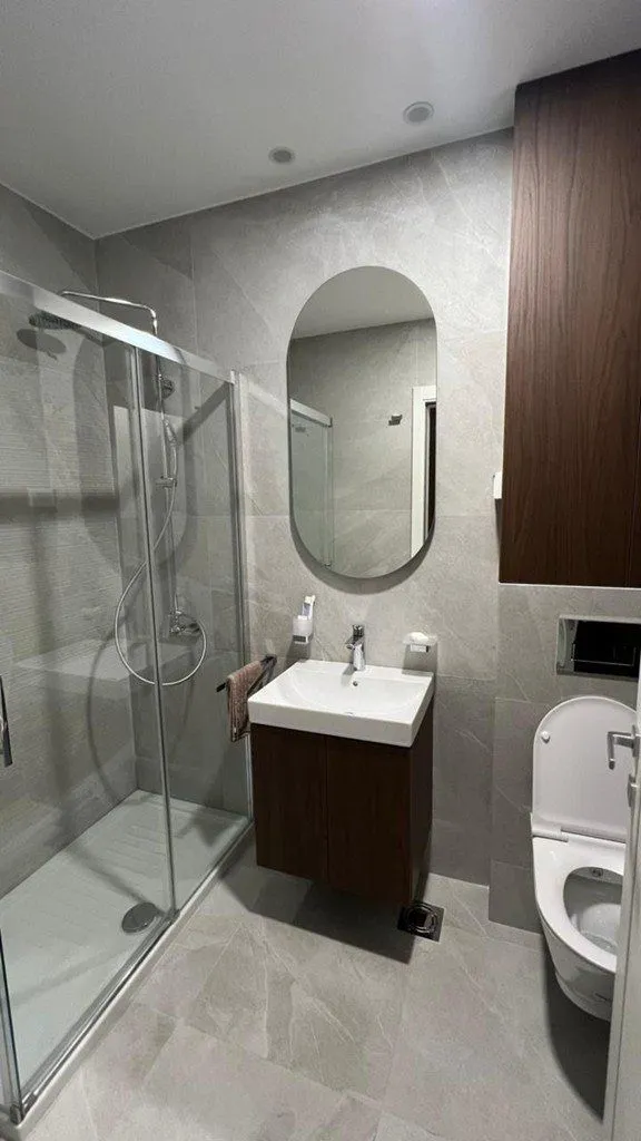 Izdavanje, jednosoban stan, 43m², Central Point, Podgorica