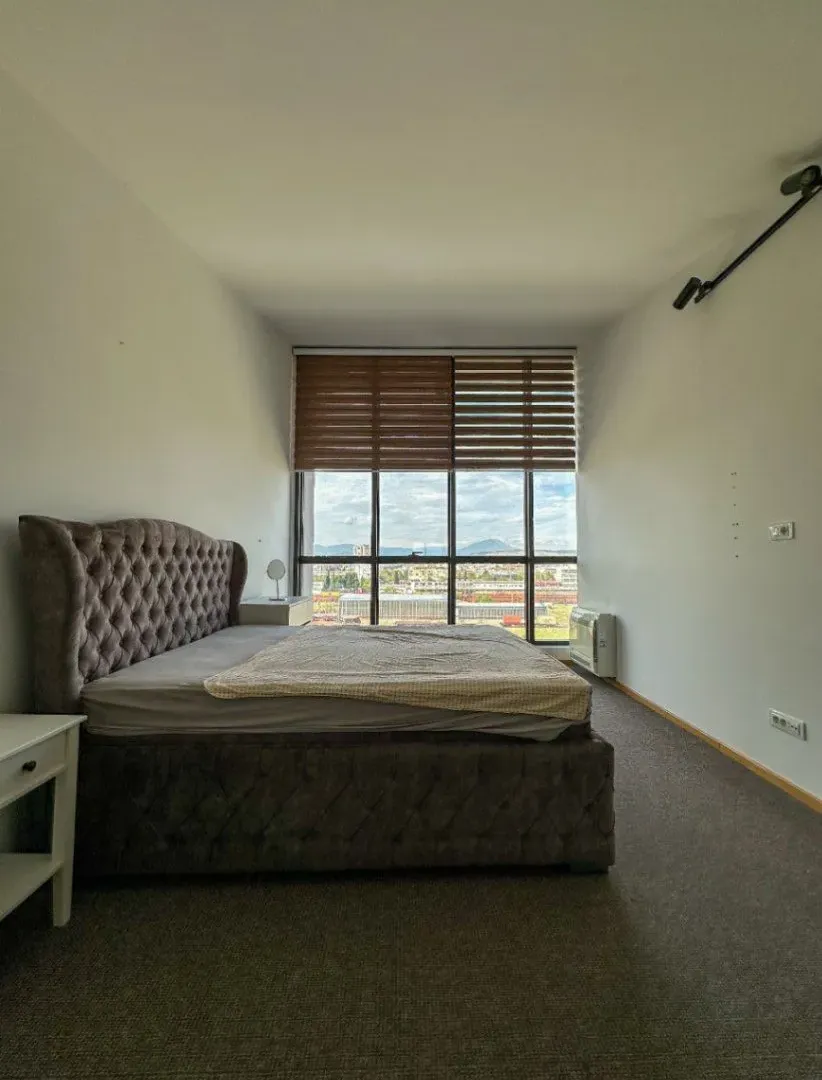 Rent, four bedroom apartment, 160m², Stari Aerodrom, Podgorica