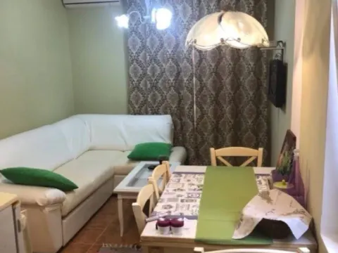 Prodaja, jednosoban stan, 36m², Podmaine, Budva