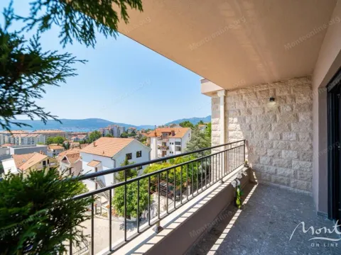 Prodaja, stan, 78m², Tivat, Crna Gora - image 19