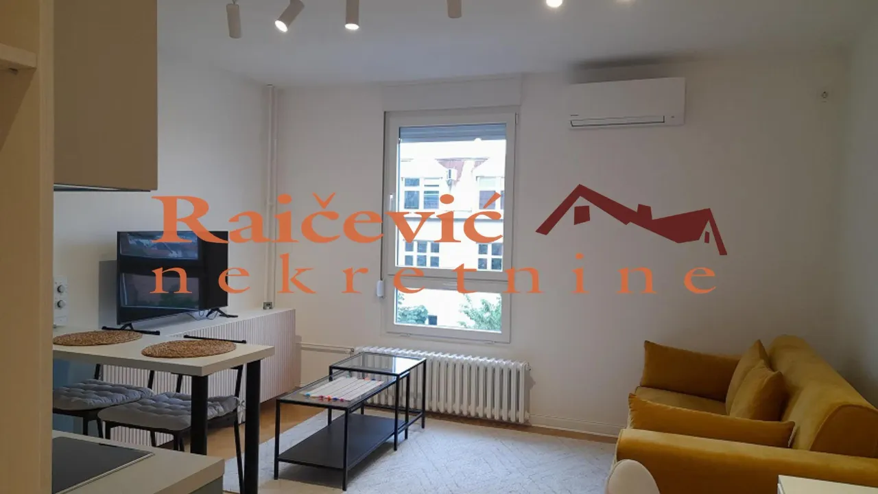 Prodaja, jednosoban stan, 30m², Lion, Zvezdara Sve Podlokacije