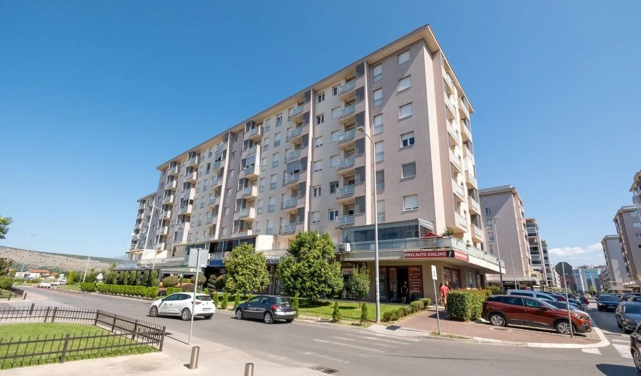 Rent, three bedroom apartment, 98m², City Kvart, Podgorica