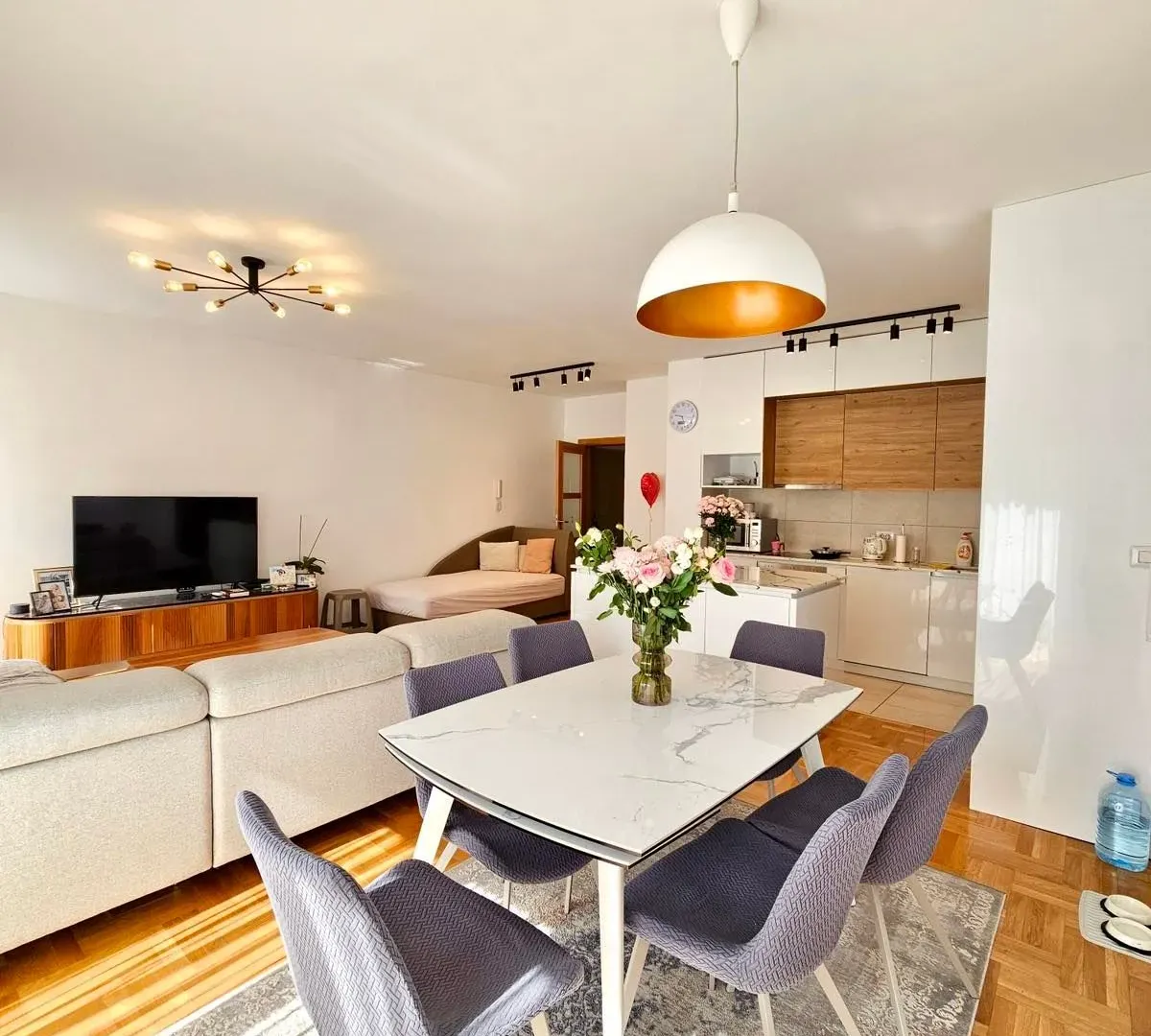 Prodaja, trosoban stan, 95m², Stari Aerodrom, Podgorica