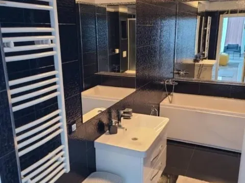 Izdavanje, dvosoban stan, 73m², Bulevar Evrope, Novi Sad Sve Podlokacije - image 13