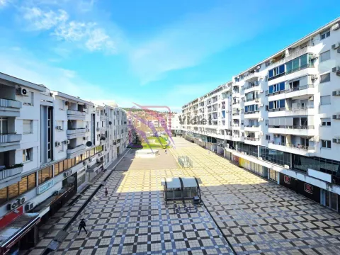 Izdavanje, jednosoban stan, 55m², Preko Morače, Podgorica - image 13