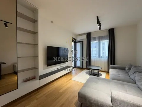 Rent, one bedroom apartment, 45m², City Kvart, Podgorica - image 9