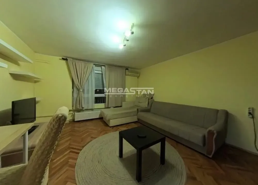 Prodaja, jednosoban stan, 34m², Vračar Sve Podlokacije, Beograd