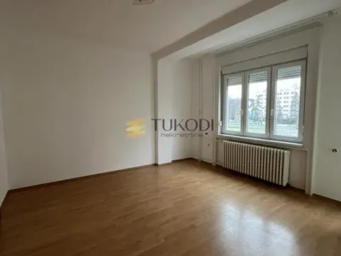 Prodaja, trosoban stan, 112m², Centar, Novi Sad - image 6