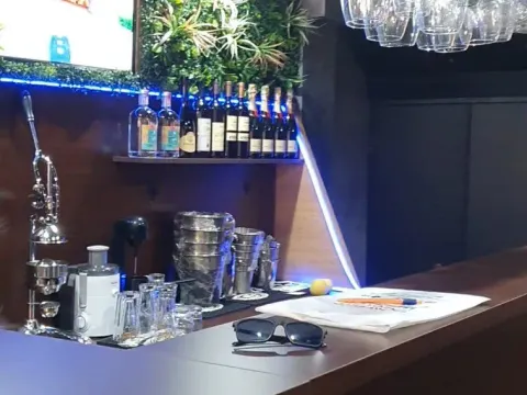 Prodaja, poslovni prostor, 136m², Centar, Podgorica - image 9