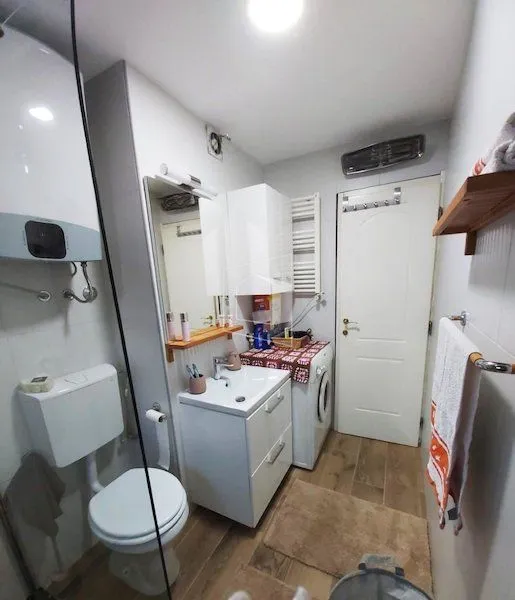 Izdavanje, jednosoban stan, 50m², Centar, Podgorica
