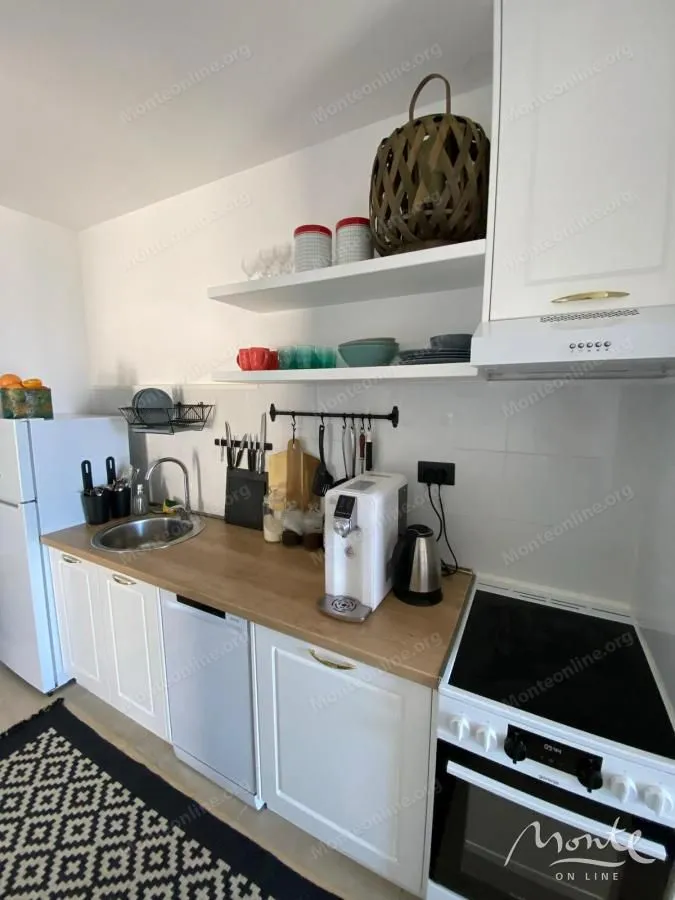 Prodaja, dvosoban stan, 49m², Donja Lastva, Tivat
