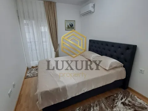 Rent, two bedroom apartment, 650m², Stara Varoš, Podgorica - image 6