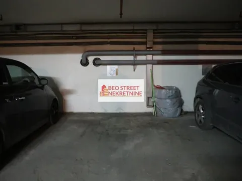 Izdavanje, poslovni prostor, 195m², Stari Grad, Beograd - image 16